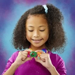 Hasbro My Little Pony Sparkle Reveal Lantern Sunny Starscout -Hasbro Shop 156e4cc8397e18e085ffb78da6c2f9941eb886b4