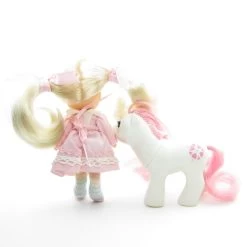 Hasbro Molly & Baby Sundance My Little Pony Vintage G1 Set -Hasbro Shop Baby sundance beddy bye eyes molly doll