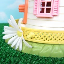 Hasbro Charmkins Flower Mill Play Set Windmill With Whippoorwill, Chrysanthemum & Furniture -Hasbro Shop Daisy headband charmkins whippoorwill flower mill accessories
