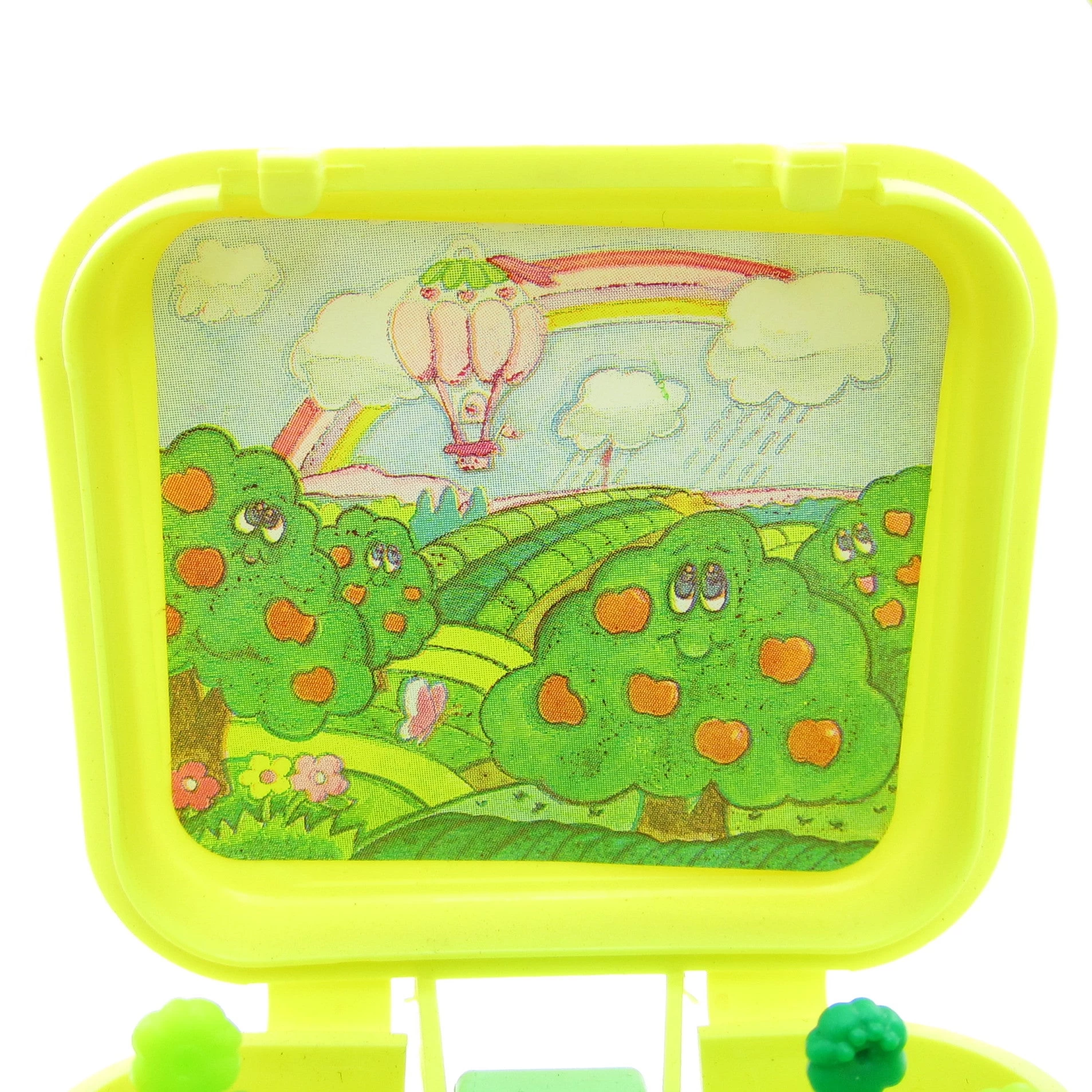 Hasbro Mackintosh Bear Charmkins Pocket Pops Enchanted Apple Orchard Case 5 Hasbro Mackintosh Bear Charmkins Pocket Pops Enchanted Apple Orchard Case - Image 3