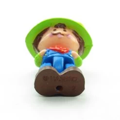 Hasbro Pop-Corn Charmkins Vintage Farmer Charm -Hasbro Shop Hasbro charmkins charm pop corn popcorn