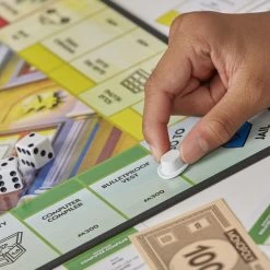 Hasbro MONOPOLY Ms. Monopoly Board Game 8 Hasbro MONOPOLY Ms. Monopoly Board Game -Hasbro Shop MONOPOLYMs.MonopolyBoardGame3