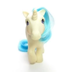 Hasbro Majesty G1 My Little Pony Unicorn From Dream Castle Playset -Hasbro Shop Majesty Dream castle pony with horse shoes crown hat