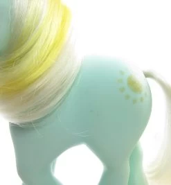 Hasbro Sunbeam Unicorn My Little Pony Vintage G1 -Hasbro Shop Mint green pony white yellow mane tail sunbeam