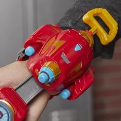 Hasbro NERF Power Moves Iron Man Repulsor Blast Gauntlet Dart Blaster -Hasbro Shop NERFPowerMovesIronManRepulsorBlastGauntletDartBlaster3