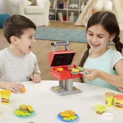 Hasbro Play-Doh Kitchen Creations Grill 'n Stamp Playset -Hasbro Shop Play DohKitchenCreationsGrill nStampPlayset3