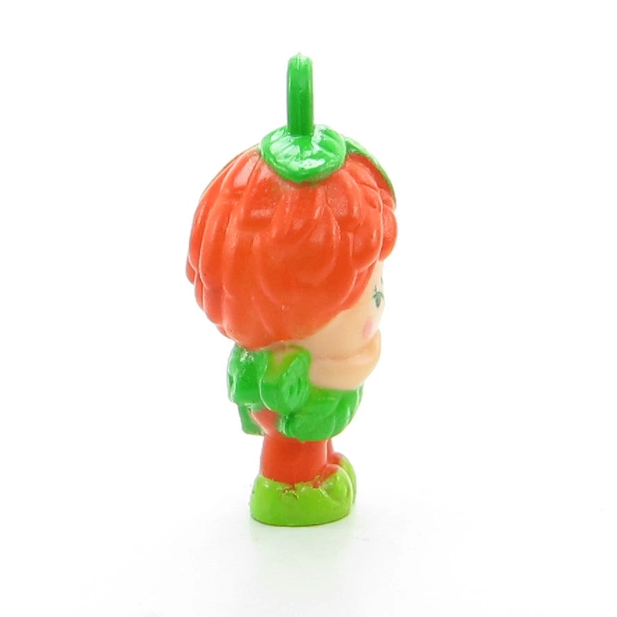 Hasbro Poison Ivy Charmkins Mail Order Special Offer Charm 5 Hasbro Poison Ivy Charmkins Mail Order Special Offer Charm - Image 3