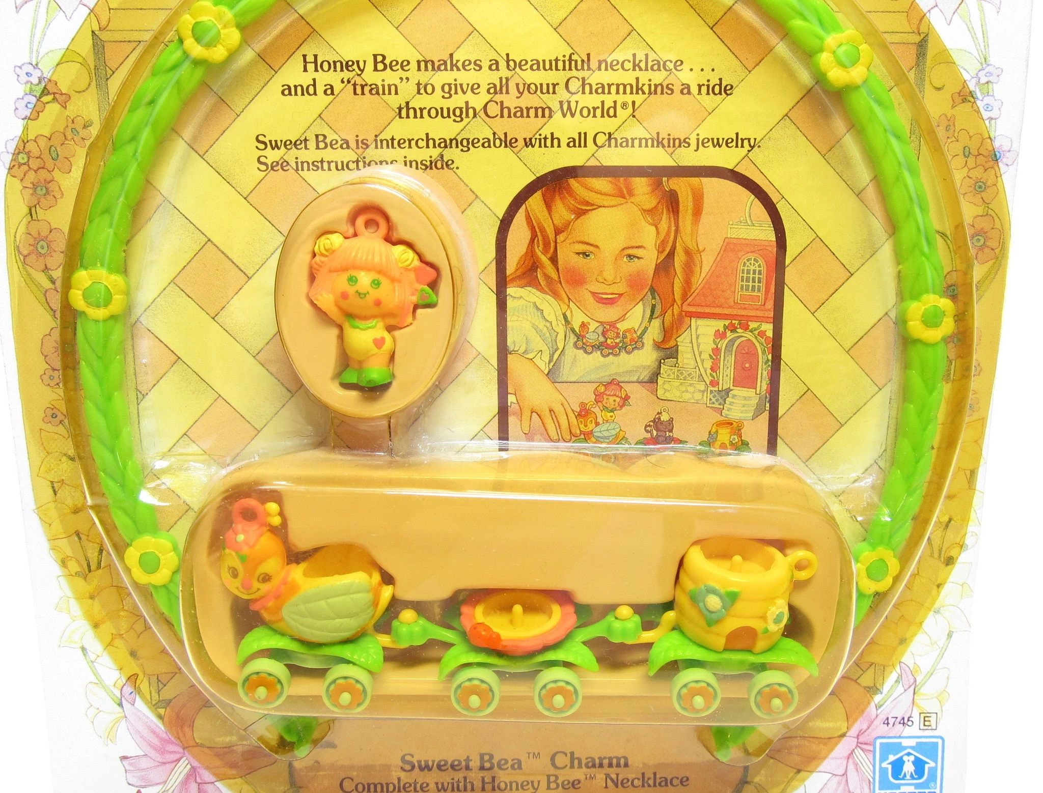 Hasbro Mint On Card Charmkins Honey Bee Necklace With Sweet Bea 5 Hasbro Mint On Card Charmkins Honey Bee Necklace With Sweet Bea - Image 3