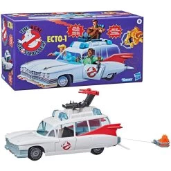 Hasbro Ghostbusters Kenner Classics ECTO-1 Replica Car